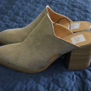Dolce Vita Block Heel Clogs